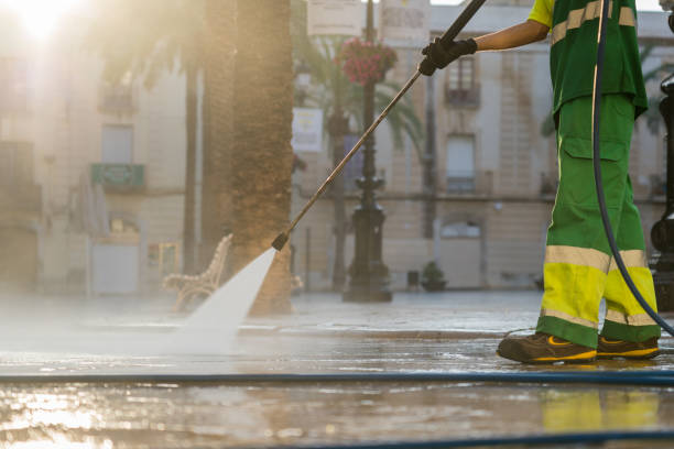 Why Choose Our Certified Pressure Washing Experts for Your Project Needs in Palatine, IL?